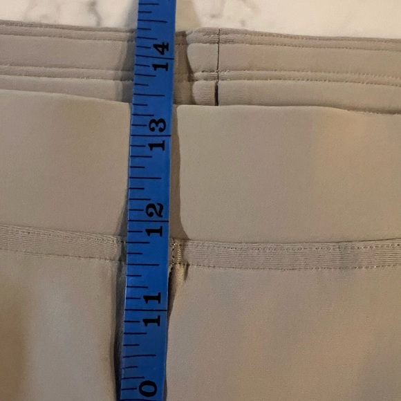 Lululemon Adapted State HR
Fleece Jogger Women’s Size 20 High Rise Slim Fit New - Picture 7 of 13